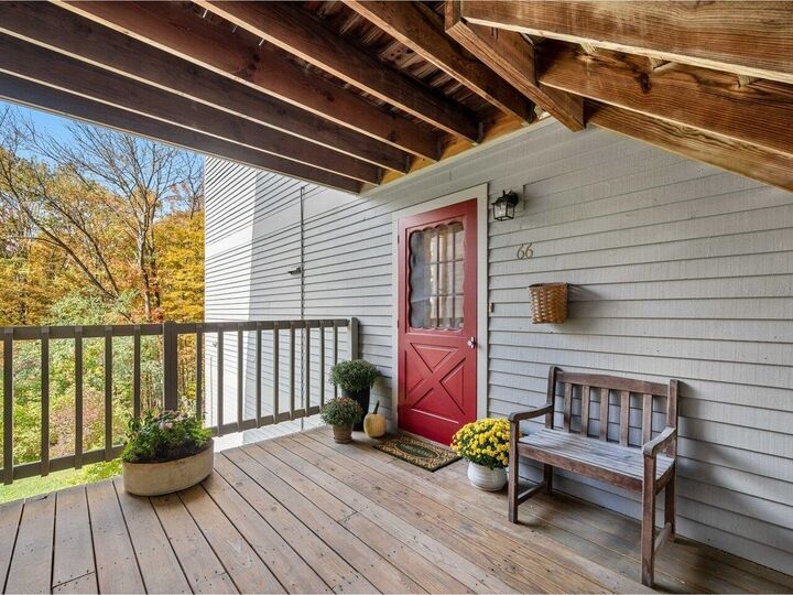 Property Photo:  288 Cityside Drive  VT 05602 