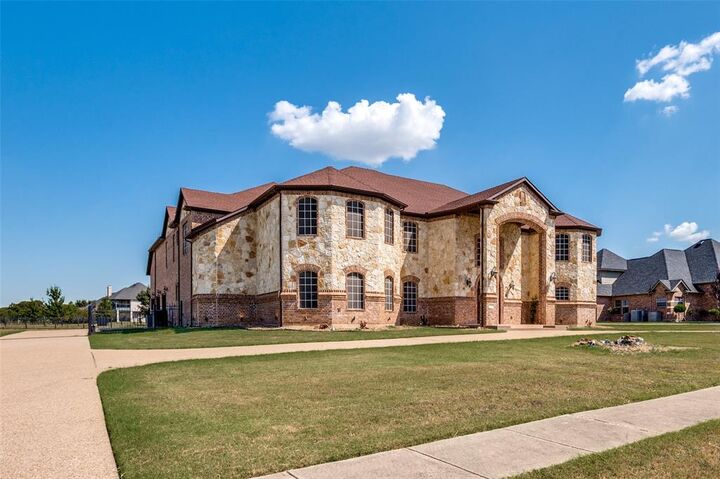 2507 Waterstone Drive  Cedar Hill TX 75104 photo