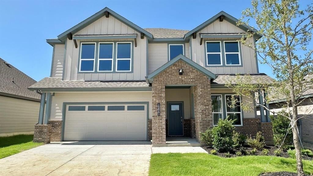 Property Photo: 10861 Black Onyx Drive TX 76036