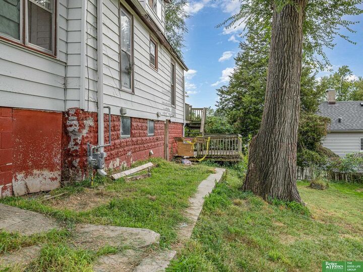 Property Photo:  1619 Frederick Street  NE 68108 