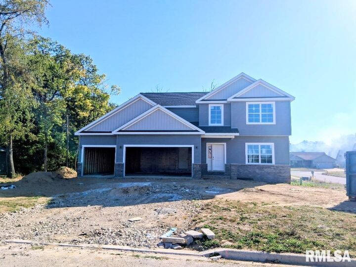 200 Amelia Drive  East Peoria IL 61611 photo