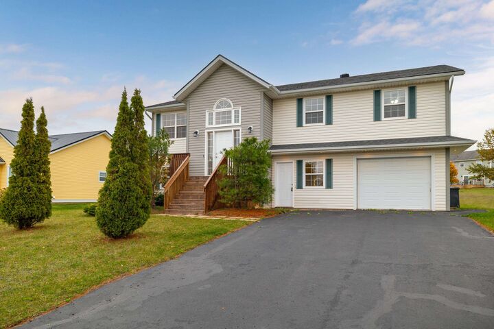 Photo de la propriété: 84 Bonavista Avenue PE C1B 0E6