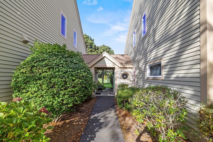 Property Photo:  14 Billington Ln 14  MA 02631 