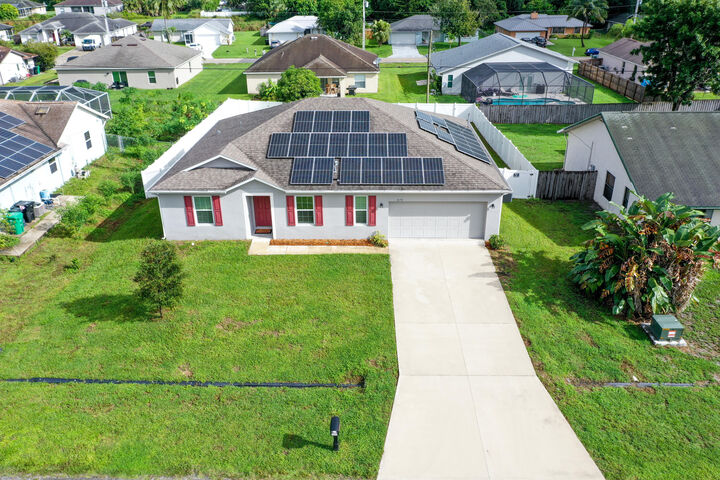 279 SW Statler Avenue  Port Saint Lucie FL 34984 photo