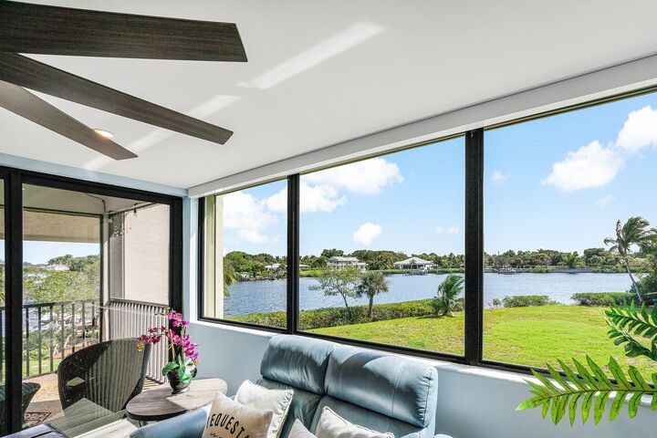 Property Photo:  10555 SE Terrapin Place F206  FL 33469 