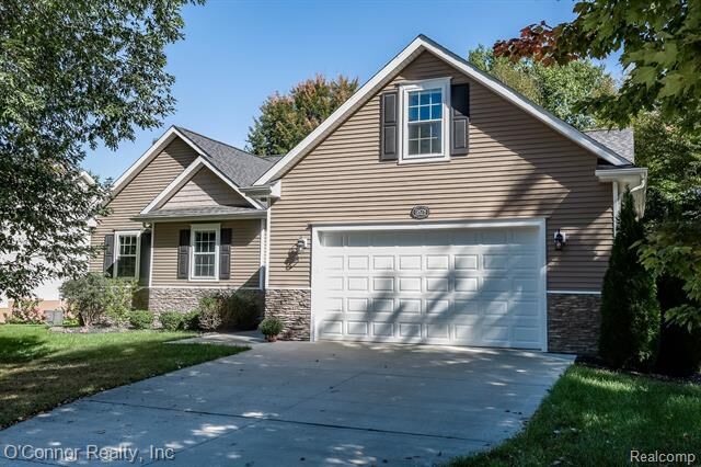 5878 S Bob White Drive  Kimball Twp MI 48074 photo
