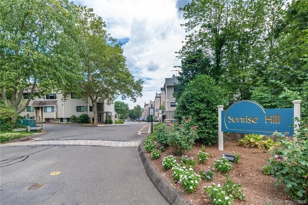 Property Photo:  278 Sunrise Hill Lane 278  CT 06851 