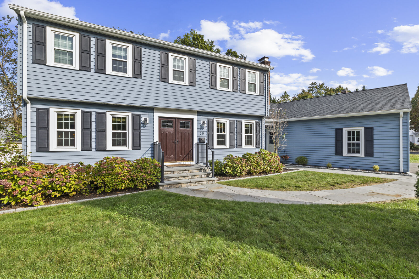 Property Photo: 14 Hedwig Court CT 06107