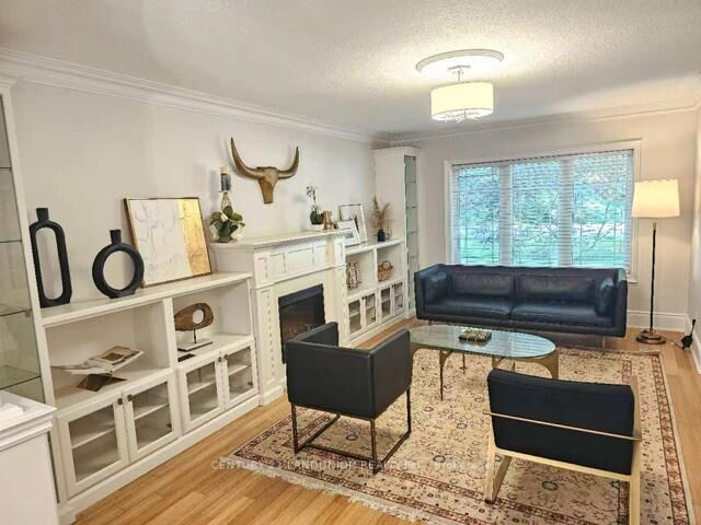 Property Photo:  96 Irma Court  ON L9G 1K7 