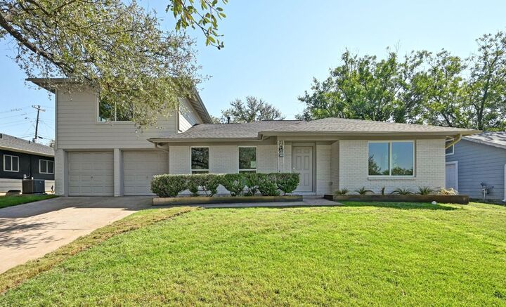 Property Photo: 5307 Gladstone Drive TX 78723