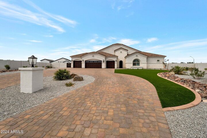 25232 S Pyrenees Court  Queen Creek AZ 85142 photo