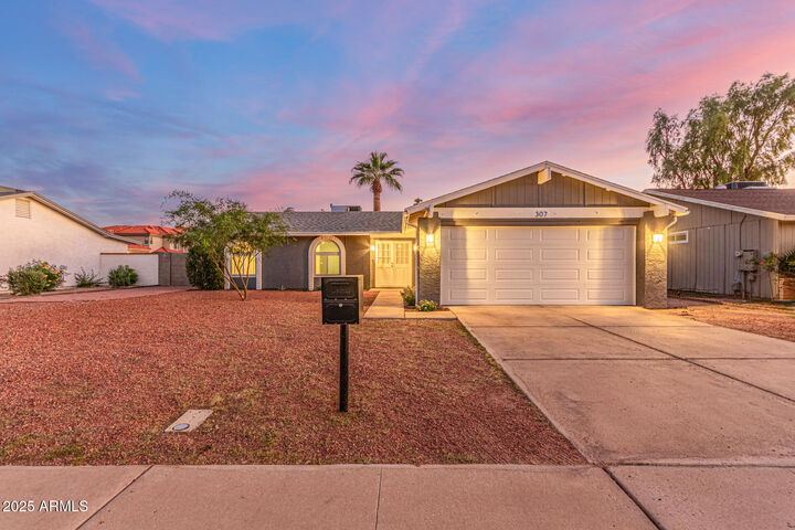 Property Photo:  307 W El Prado Road  AZ 85225 