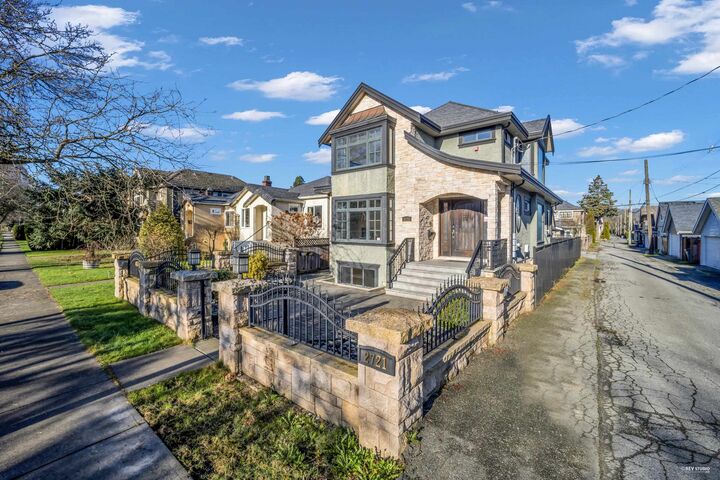 2721 W 21 Avenue — photo 1