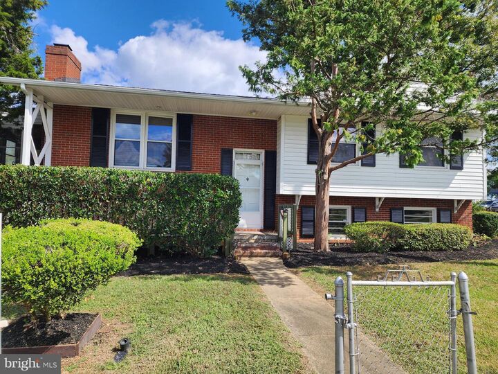 Property Photo: 2712 Lafayette Boulevard VA 22408
