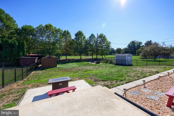 Property Photo:  408 E Marble Street  PA 17055 