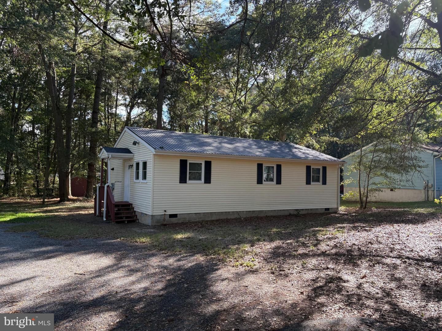 Property Photo: 414 Sarah Lane MD 21801