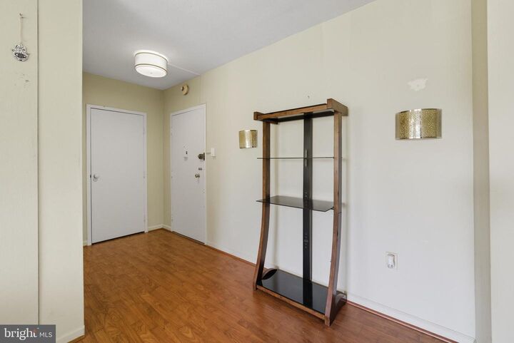 Property Photo: 7900 Old York Road 414-B PA 19027
