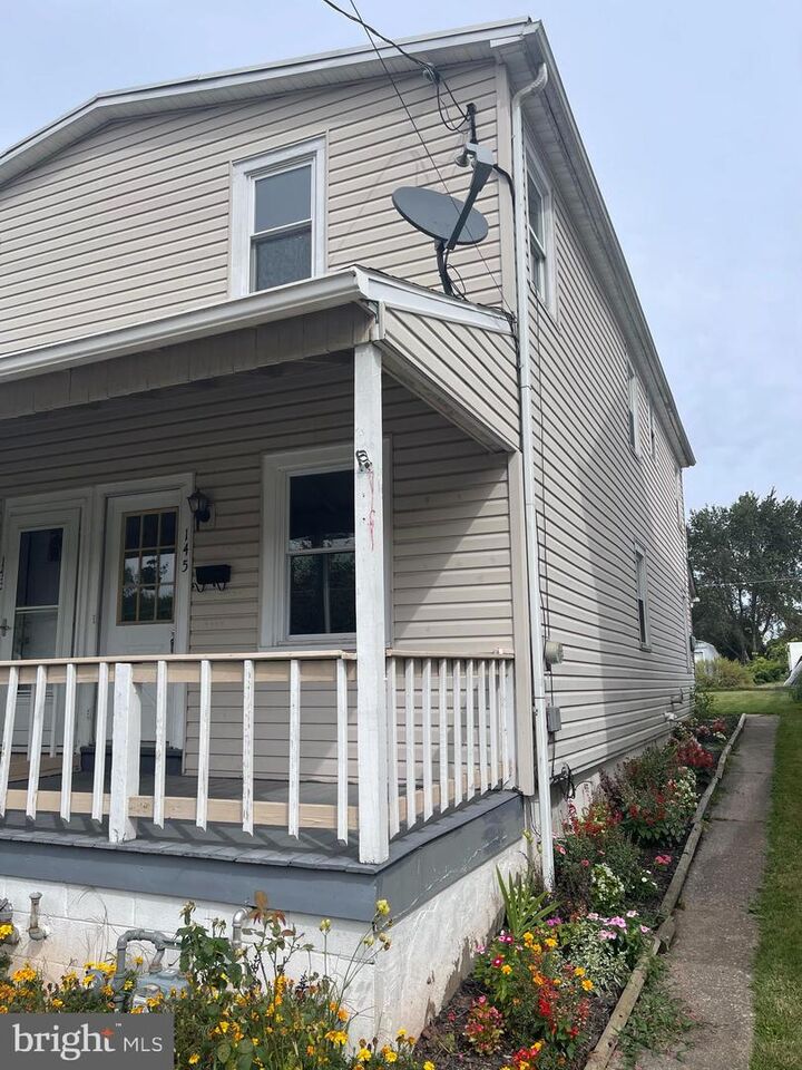 Property Photo:  145 Hopewell Street  PA 19508 