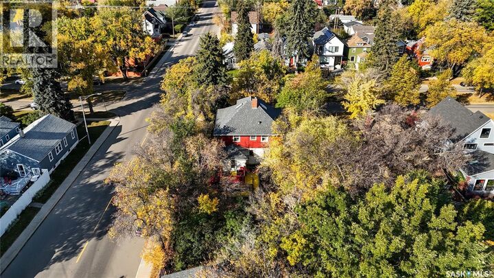 Property Photo: 521 Albert Avenue SK S7N 1G4