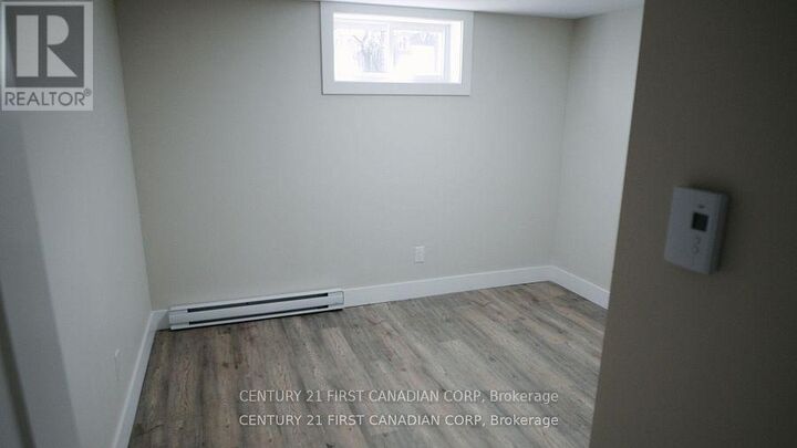 Property Photo:  1072 Jalna Boulevard  ON N6E 2J5 