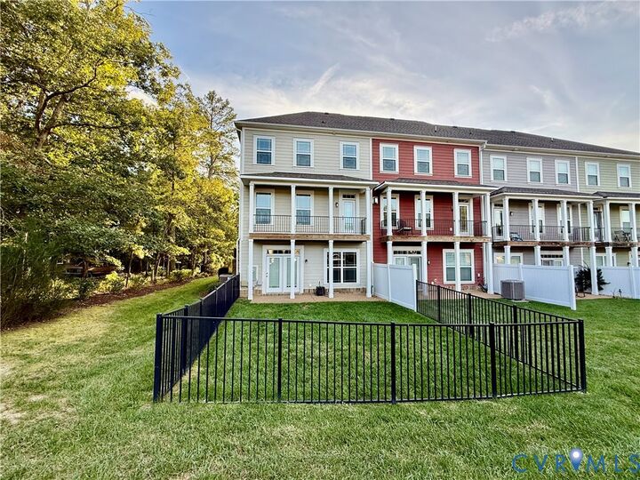 Property Photo:  4501 Hayloft Court  VA 23060 