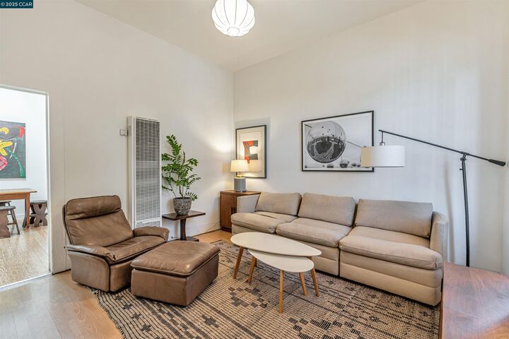 Property Photo:  1525 3rd St  CA 94607 