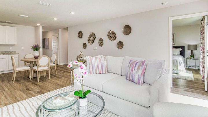 Property Photo:  6443 Firefly Drive  FL 32583 