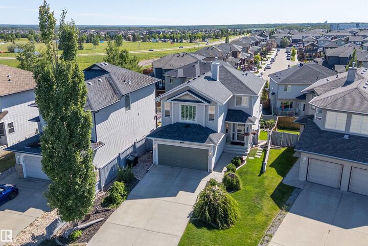68 Greystone Crescent  Spruce Grove AB T7X 0A7 photo