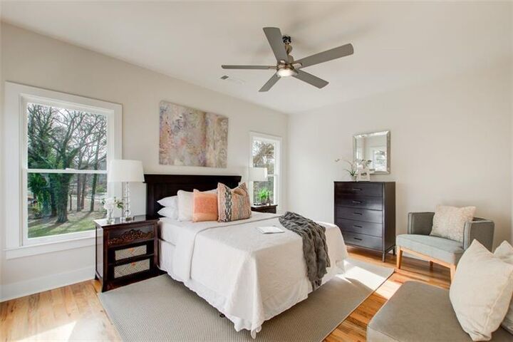 Property Photo:  1240 Oakland Terrace SW B  GA 30310 