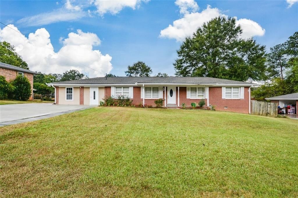 Property Photo:  2331 Weslan Drive  GA 30106 