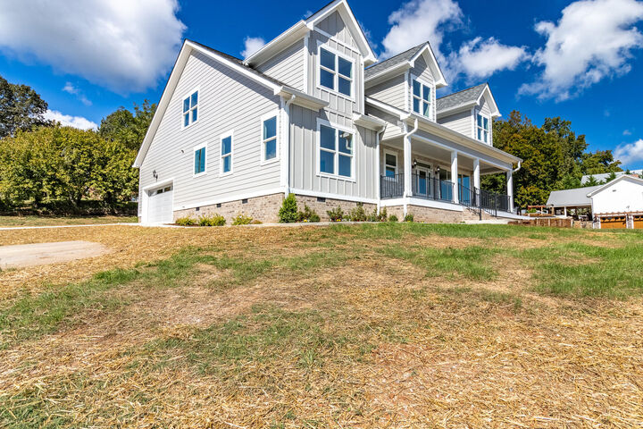 Property Photo:  8211 Snow Hill Road  TN 37363 