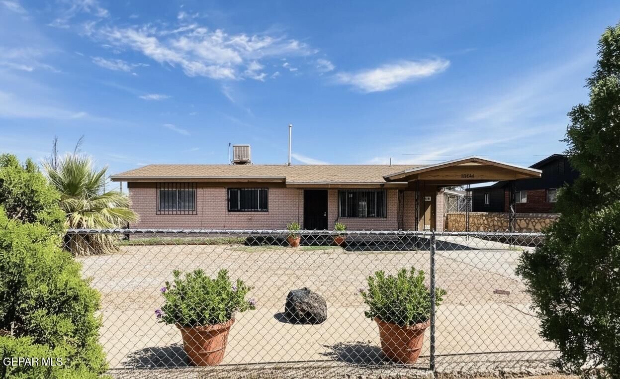 Property Photo: 10364 Windsor Drive TX 79924