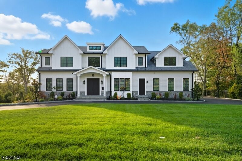 Property Photo:  19 Hearthstone Terrace  NJ 07039 
