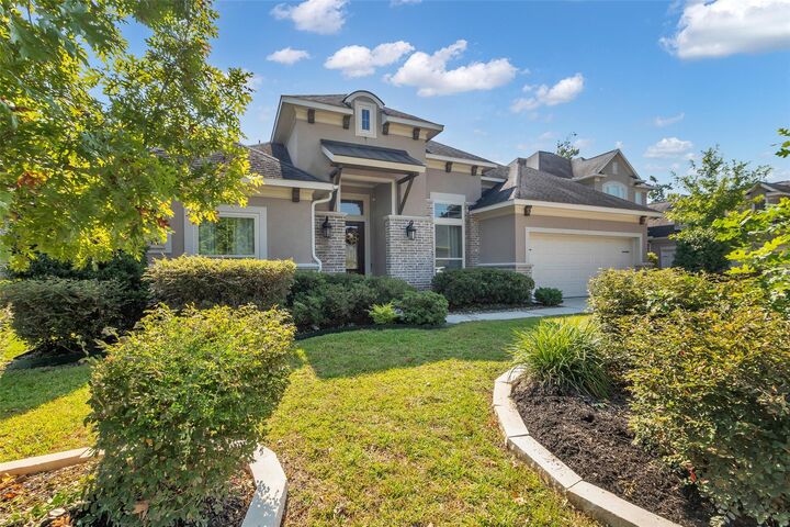 Property Photo: 111 Coral Bells Court TX 77304