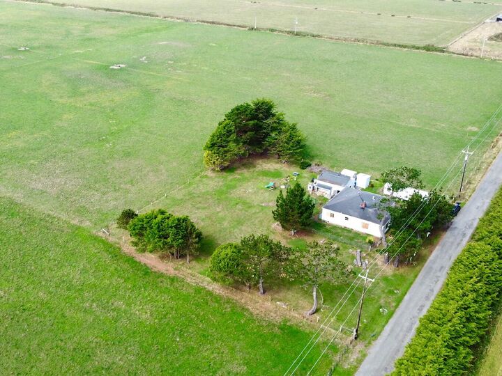 Property Photo:  2474 Seidel Road  CA 95521 