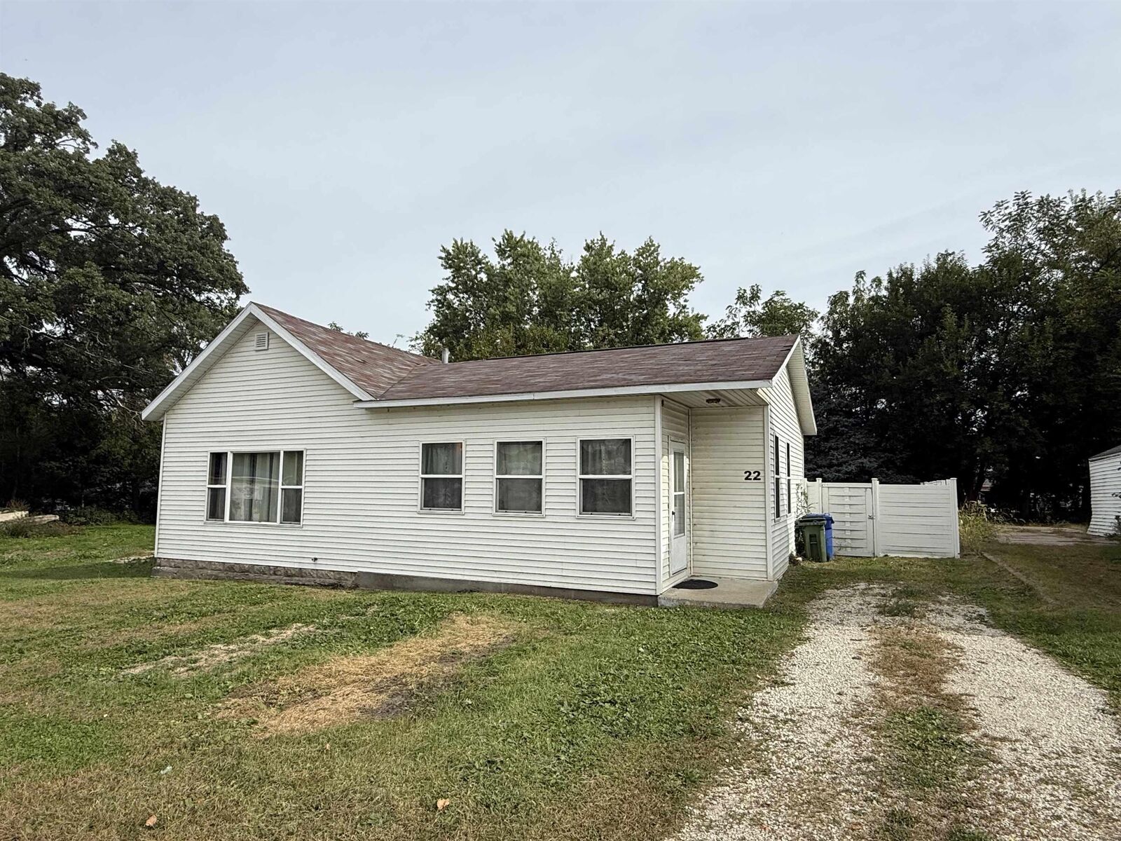 Property Photo:  22 Charles City Road  IA 50658 