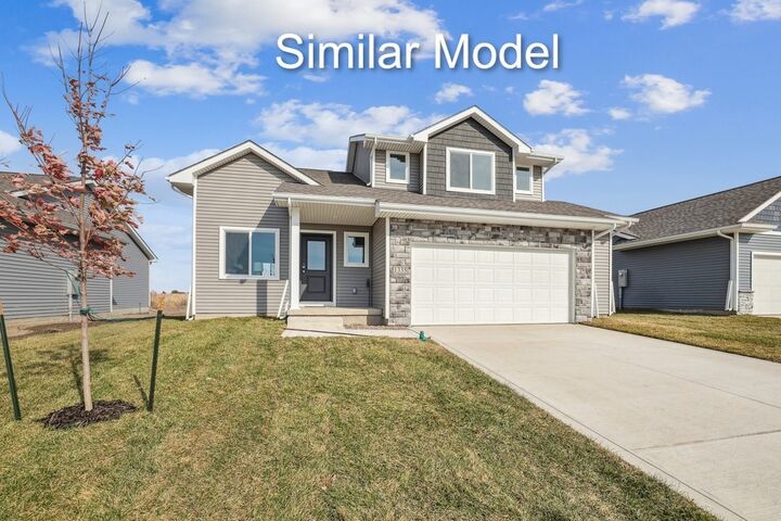 Property Photo:  409 Fireside Drive NW  IA 50035