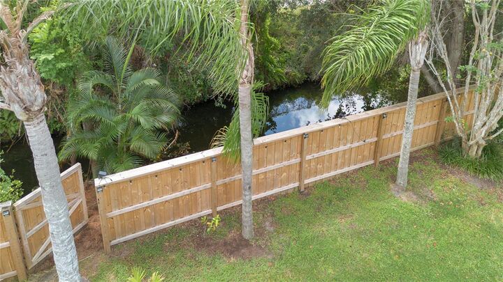 Property Photo:  316 Harbour Island Road  FL 32809 