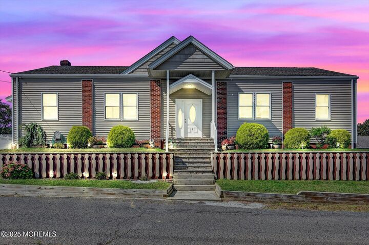 7 John Street  Sayreville NJ 08872 photo