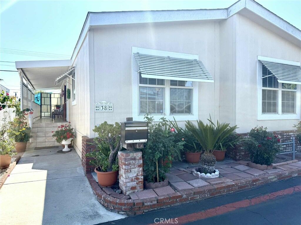 Property Photo:  14362 Bushard Street 38  CA 92683 
