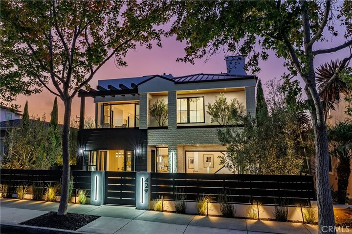 Property Photo:  429 Dahlia Ave  CA 92625 