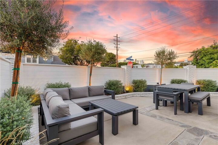 Property Photo:  1596 Riverside  CA 92627 