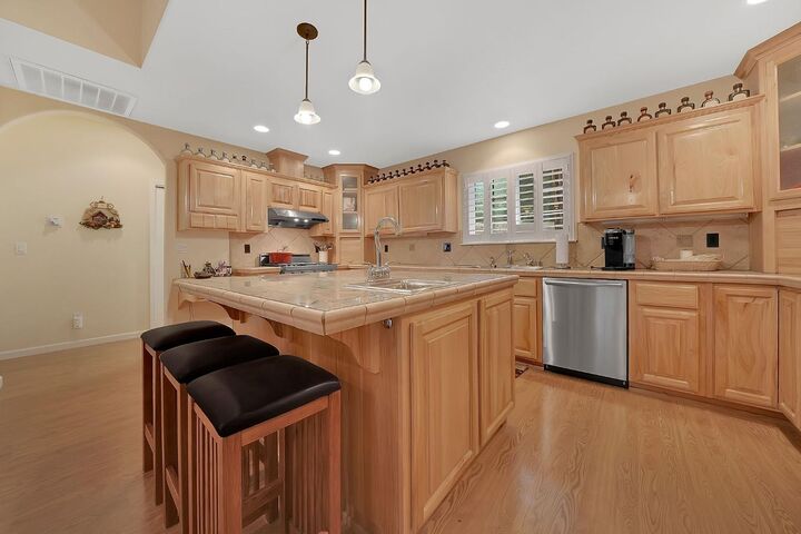Property Photo: 18120 Circle View Drive CA 95666