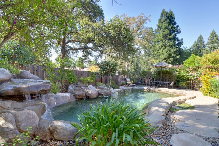 Property Photo: 124 Windstar Circle CA 95630