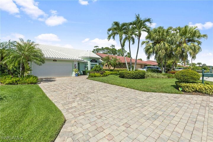 Property Photo:  509 Countryside Drive  FL 34104 
