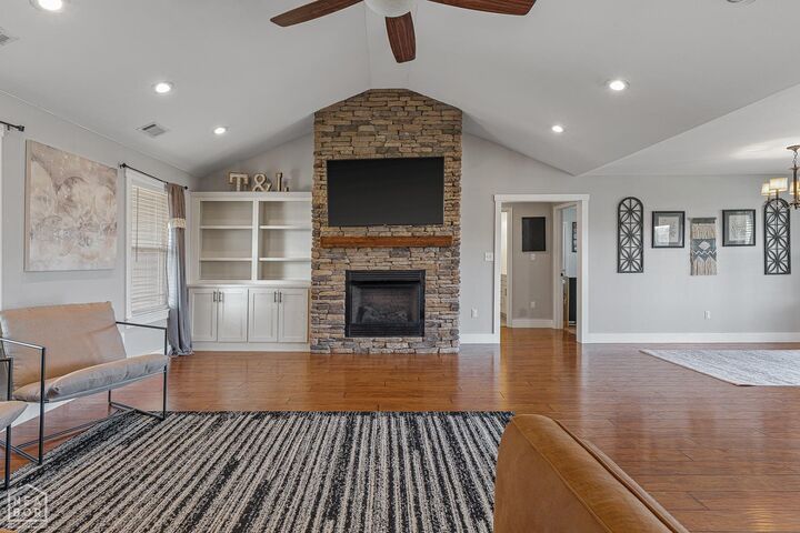 Property Photo: 422 Sunset Drive AR 72450