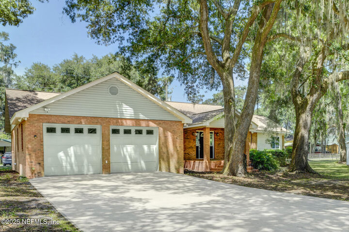 Property Photo: 77 Sutton Court GA 31569