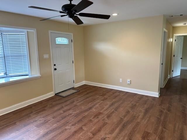 Property Photo:  2124 Dupont Drive  LA 70056 