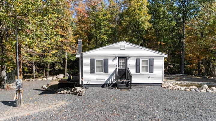 Property Photo:  400 Route 11  NH 03855 