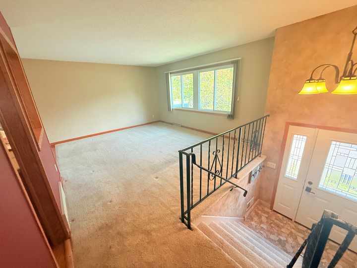 Property Photo:  4232 Bridgewood Terrace  MN 55127 